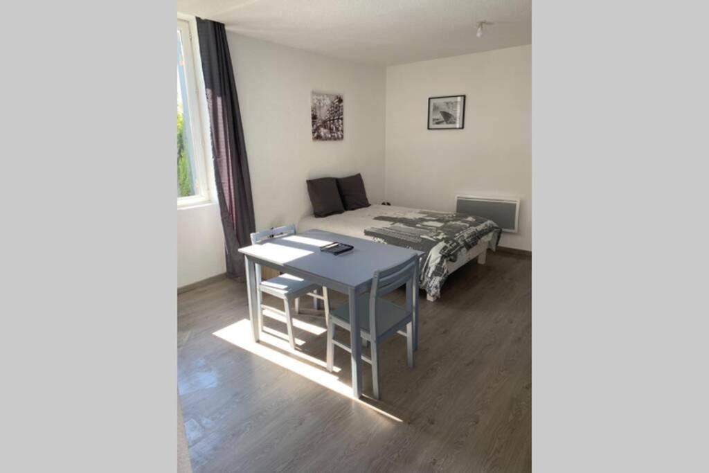 La Batisse De Chabot N°3 Apartman Montluçon Kültér fotó